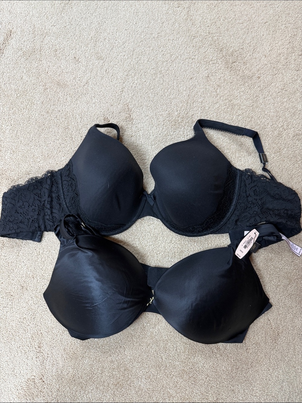 New Victoria Secret Black Lace & Smooth T-Shirt Bras - Women Intimates size 38DD